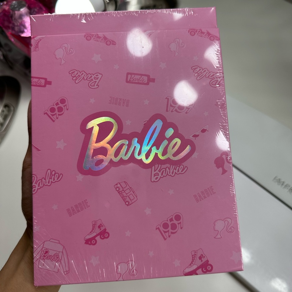 Barbie Collection Foldable Mirror